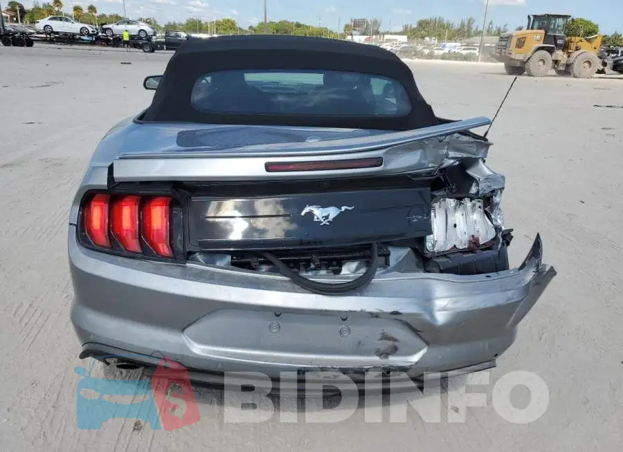 1FATP8UH6N5125138 Photo# 6