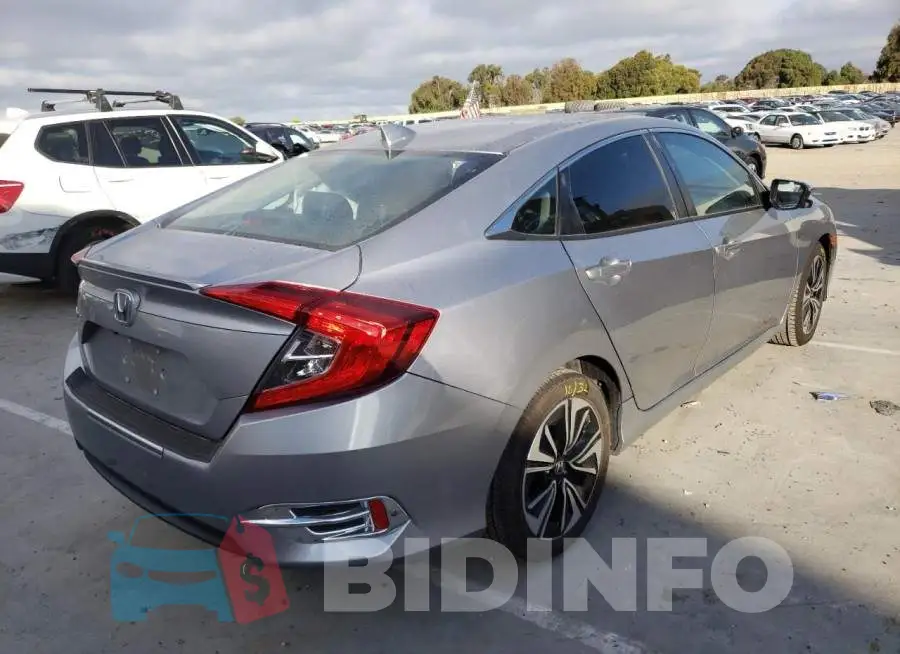 19XFC1F70GE207596 Photo# 4