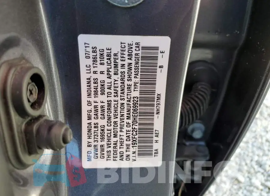 19XFC2F70HE069923 Photo# 10