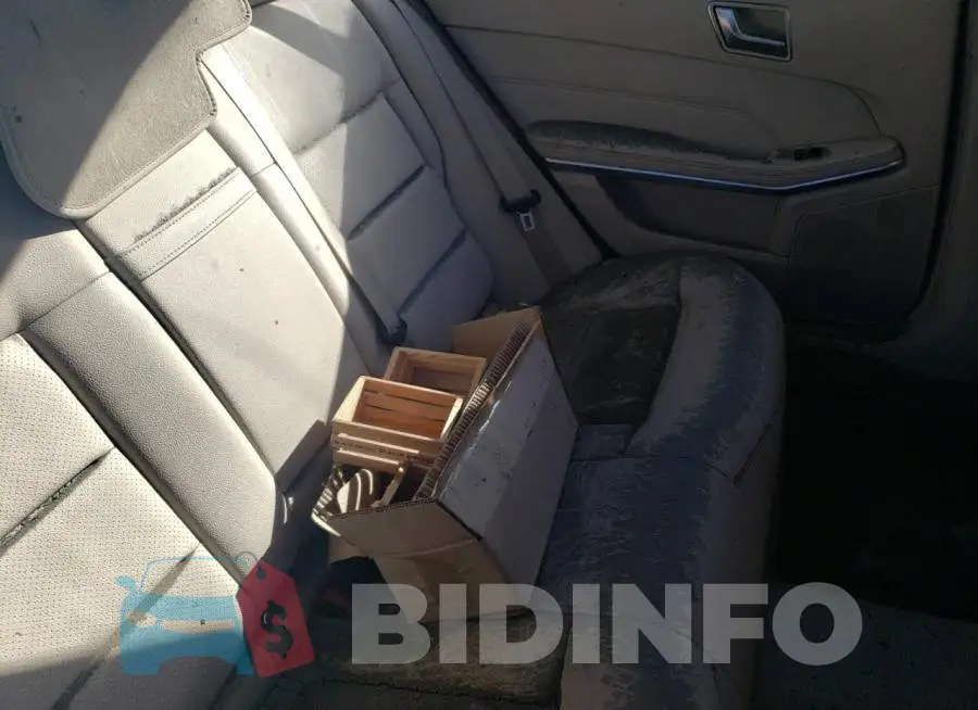 WDDHF5KB1GB259906 Photo# 6