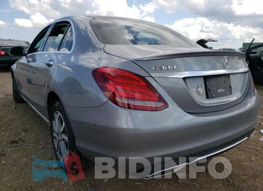 WDDWF4KB7GR123286 Photo# 3