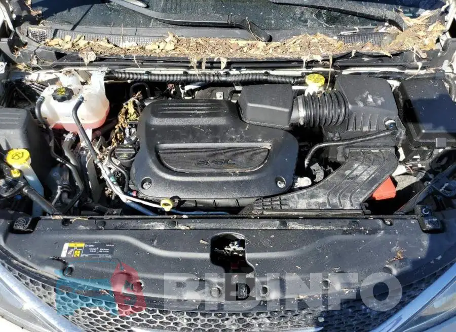 2C4RC1EG5LR138508 Photo# 7
