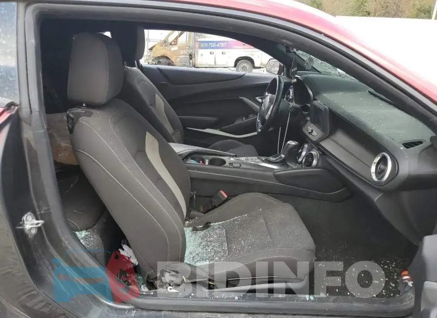 1G1FB1RSXJ0120428 Photo# 5