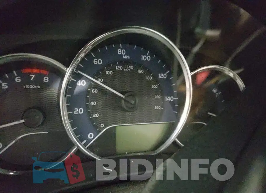 2T1BURHE9GC576722 Photo# 8