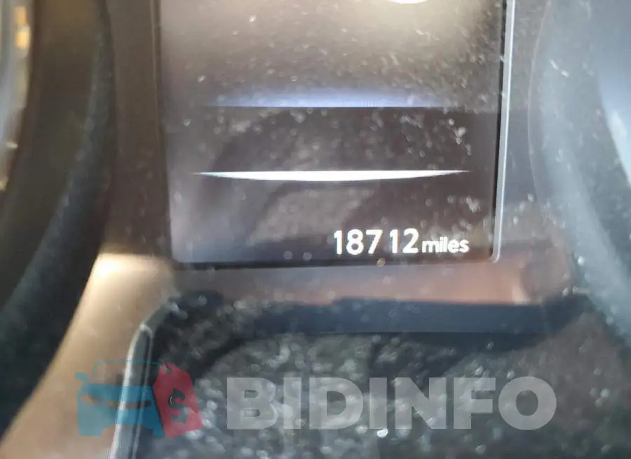 JN1BJ1CR2HW128421 Photo# 8