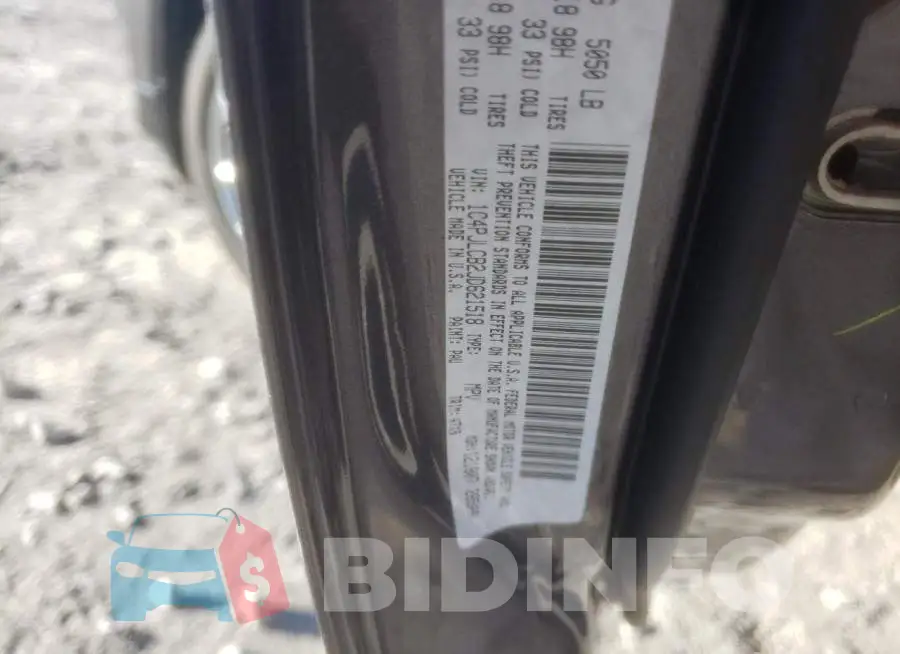 1C4PJLCB2JD621518 Photo# 10