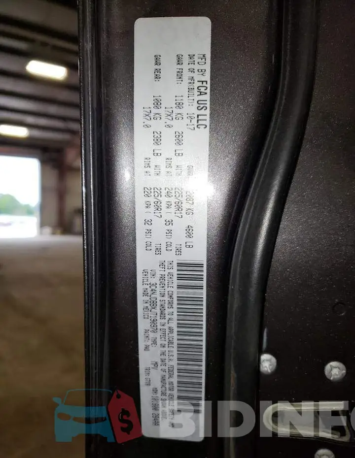 3C4NJDBBXJT190970 Photo# 10