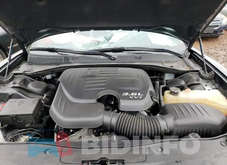 2C3CDXBG6KH658137 Photo# 7