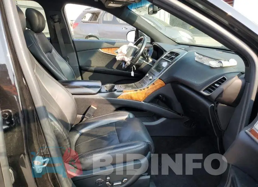 2LMPJ6LP7HBL31515 Photo# 5