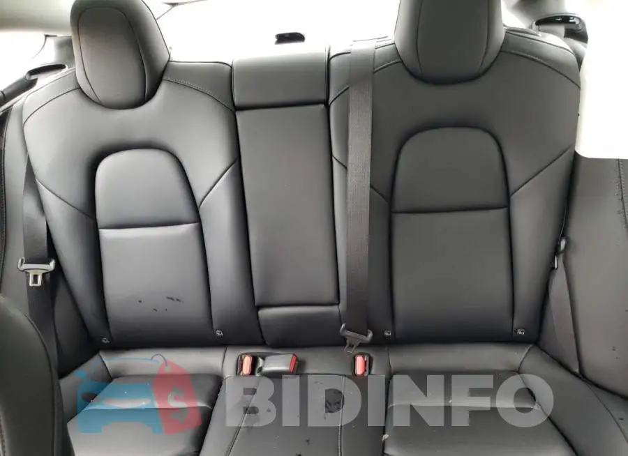 5YJ3E1EB0NF191698 Photo# 6
