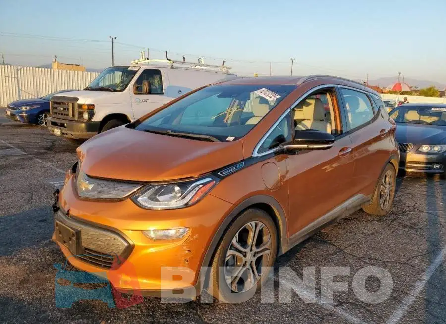 1G1FX6S03J4132789 Photo# 2
