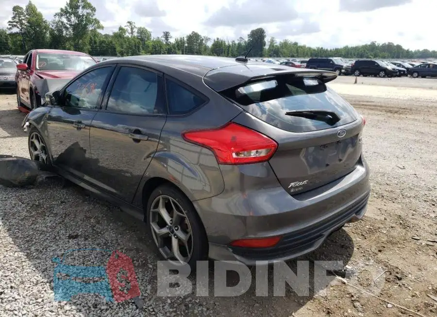 1FADP3L95JL247061 Photo# 3