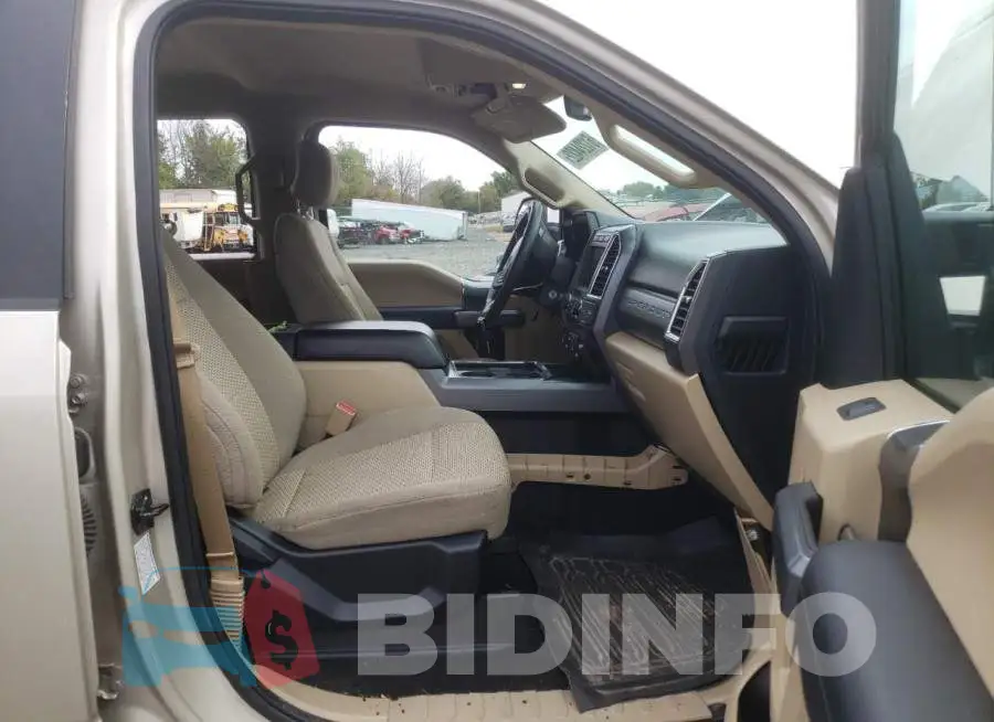1FT8W3BT3HEC39115 Photo# 5