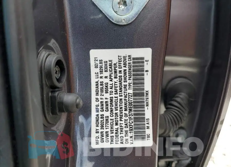 19XFC1F37ME007727 Photo# 10