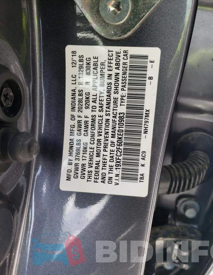 19XFC2F60KE010983 Photo# 10