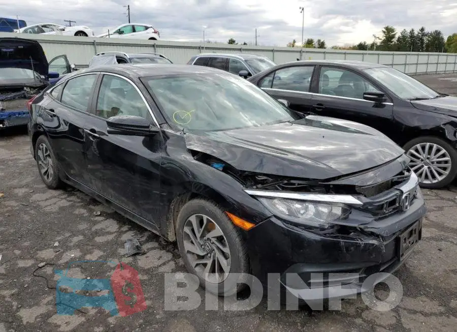 19XFC2F70HE225975 Photo# 1