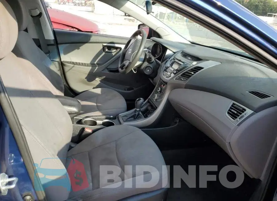 5NPDH4AE8GH755020 Photo# 5