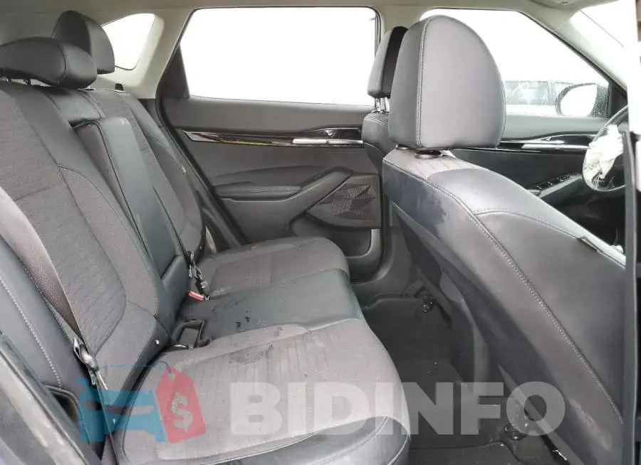 KNDEU2AA3M7057206 Photo# 6