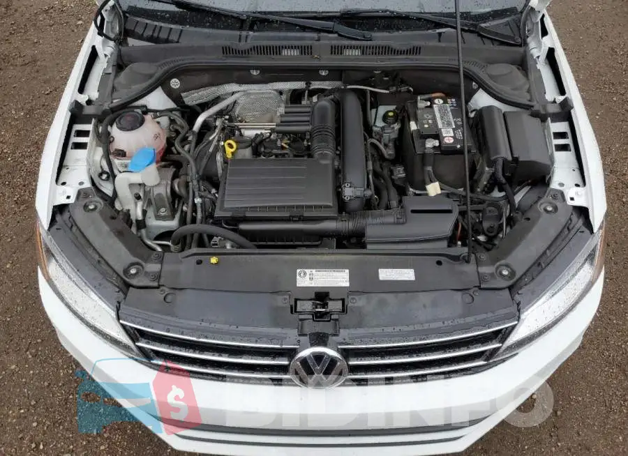 3VW2B7AJ3JM207335 Photo# 7