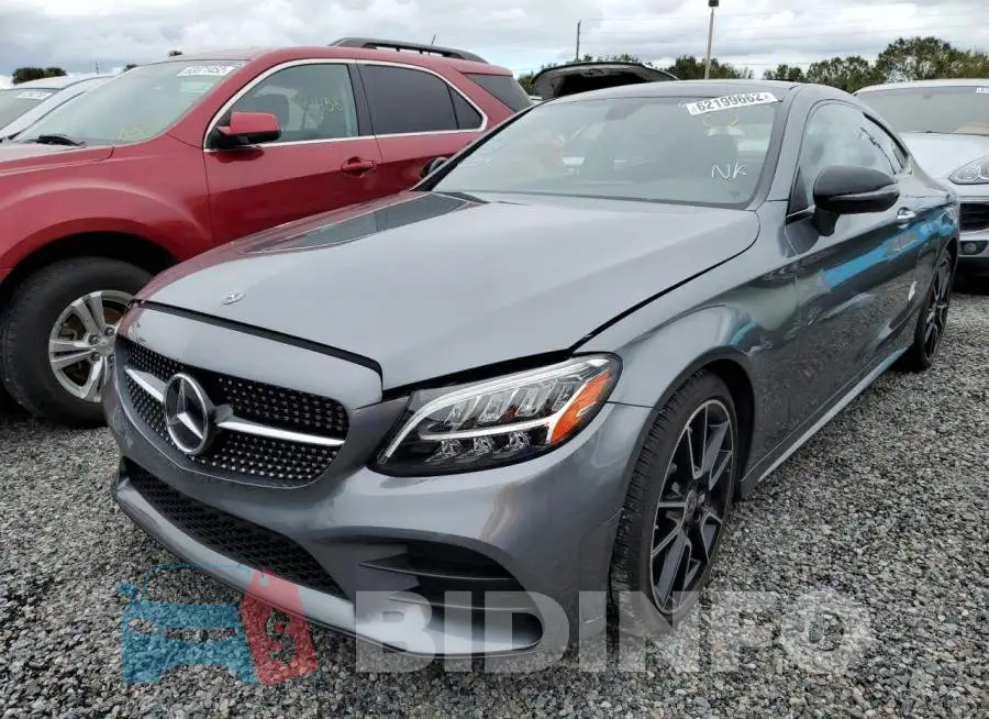 WDDWJ8DB0KF848175 Photo# 2