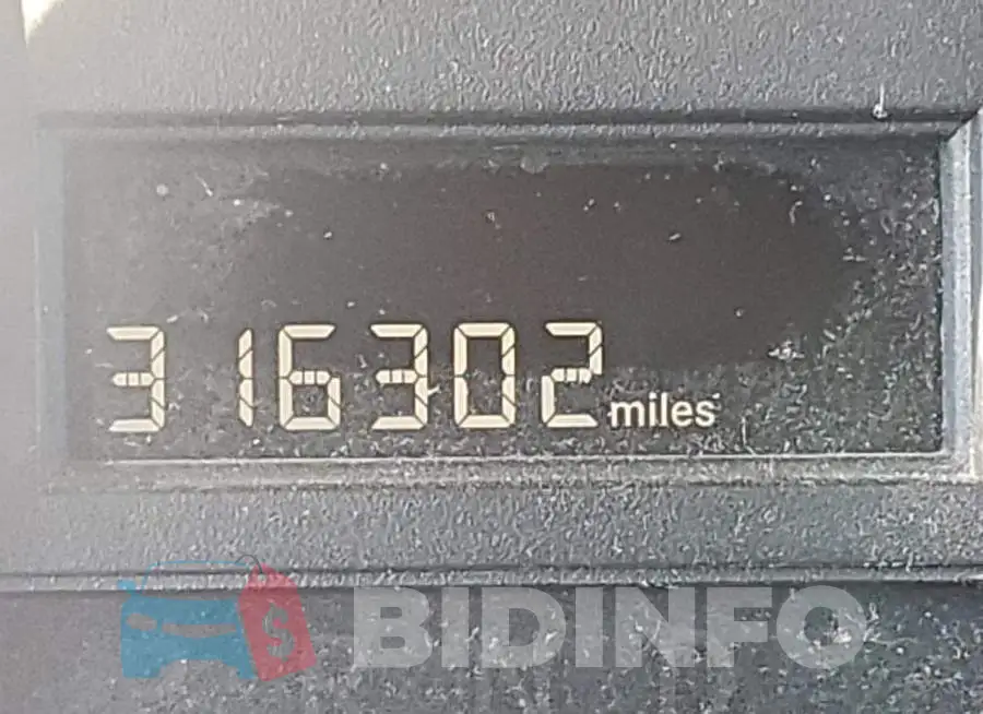 2C4RDGBGXKR580350 Photo# 8