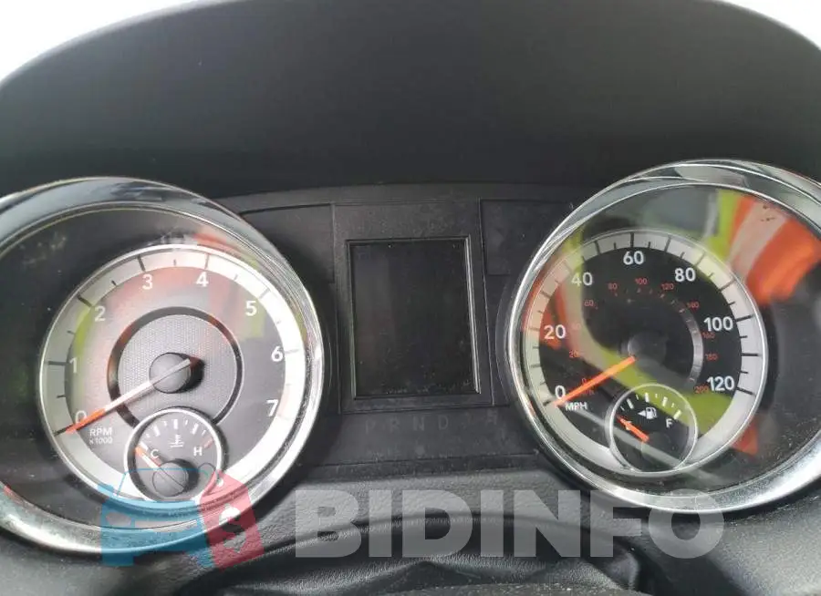 2C4RDGEG5KR787353 Photo# 8