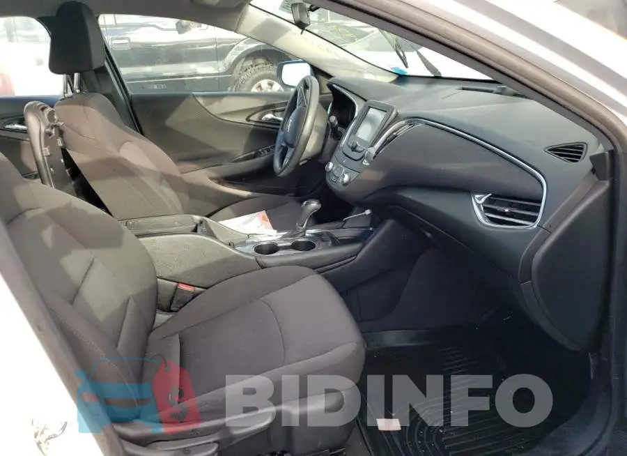 1G1ZD5ST2JF154247 Photo# 5
