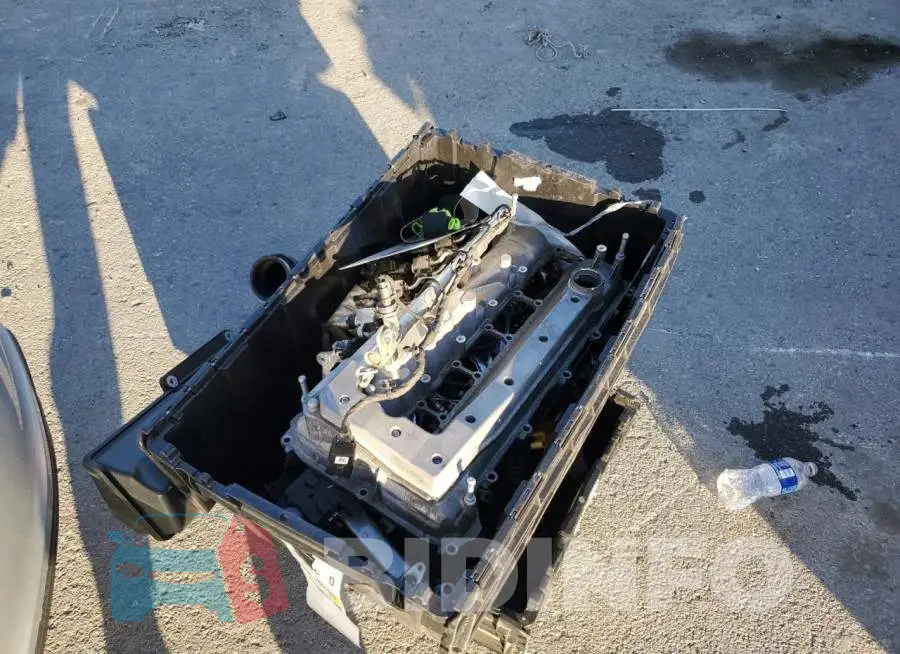 1G1ZF5SU7JF185934 Photo# 9