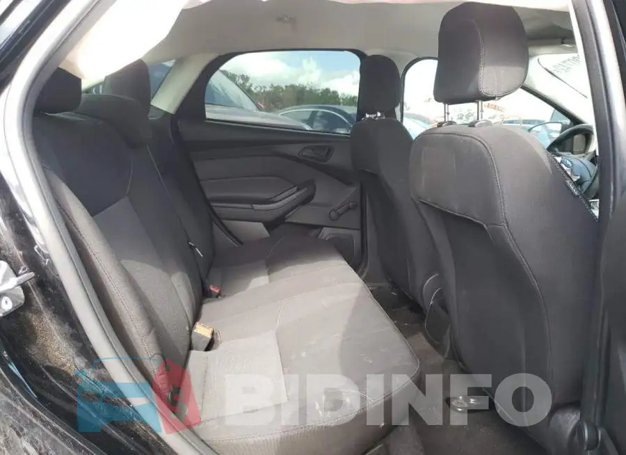 1FADP3E21GL288859 Photo# 6