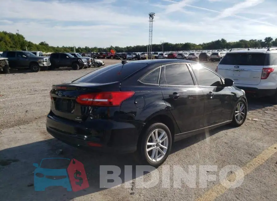 1FADP3F26GL277807 Photo# 4