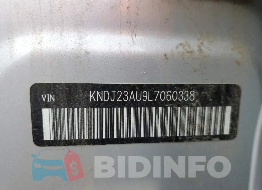 KNDJ23AU9L7060338 Photo# 12