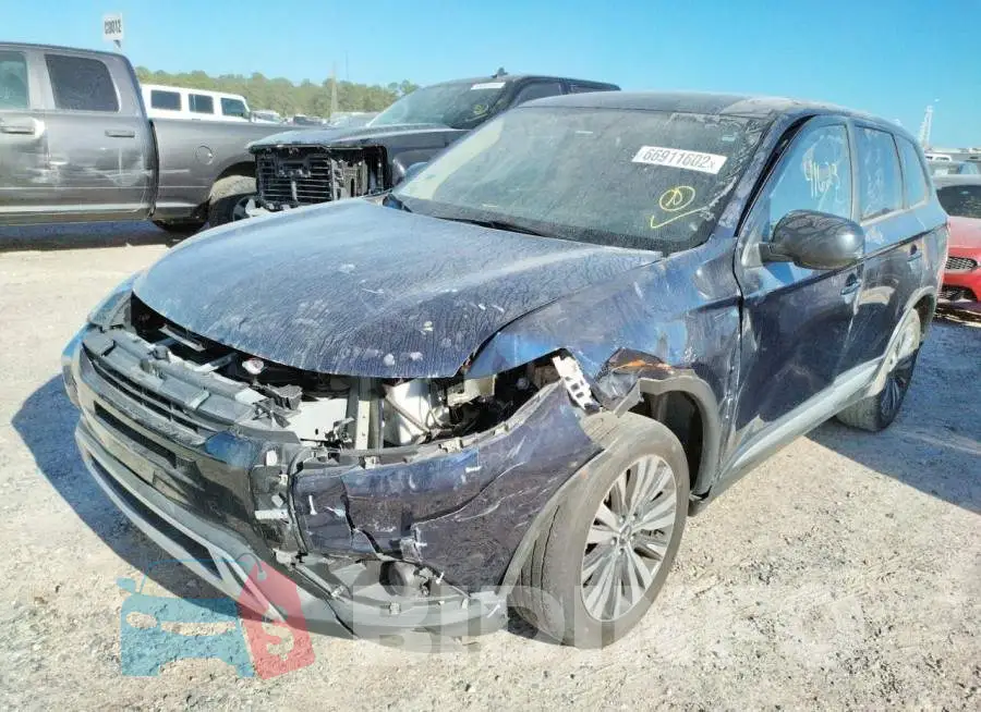 JA4AD2A39LZ014843 Photo# 2