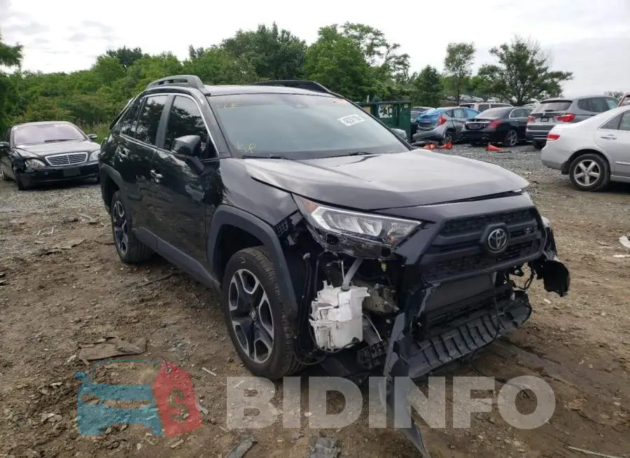 2T3J1RFV8KW001114 Photo# 1
