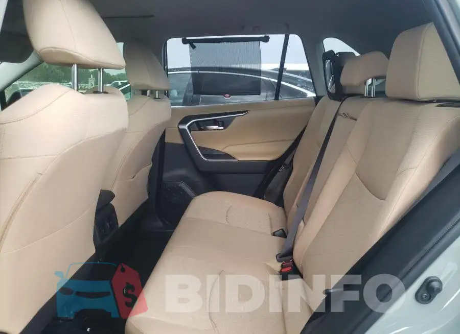 JTMW1RFV4KD511091 Photo# 6
