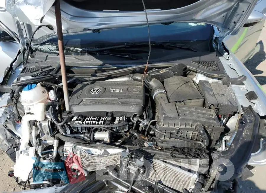 1VWGT7A32HC028509 Photo# 7