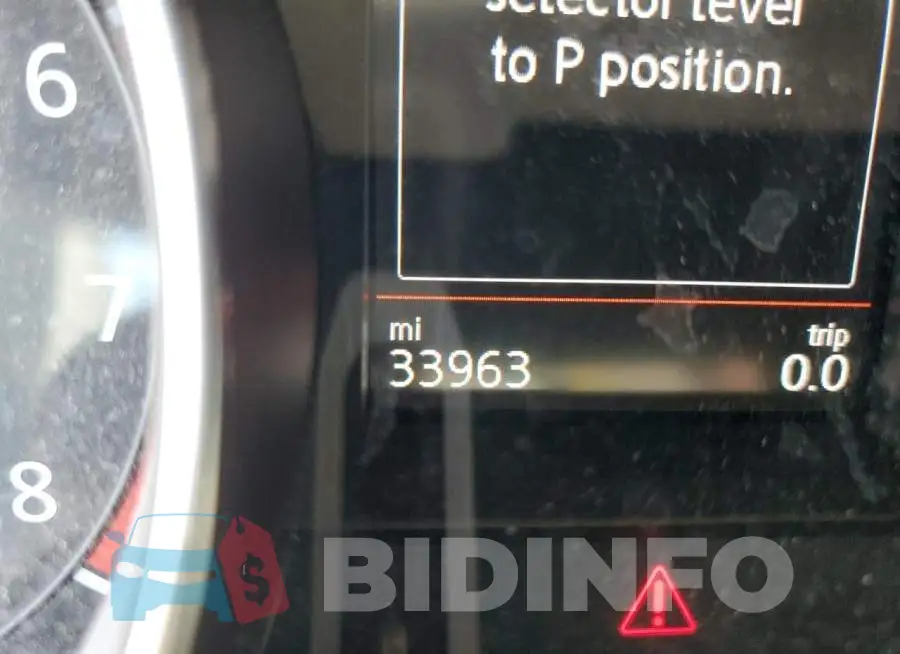 3VW6T7AU7KM003826 Photo# 8