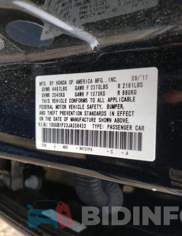 19UUB1F33JA008433 Photo# 10
