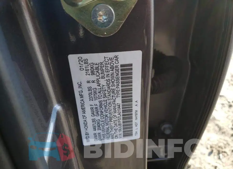 19UUB1F57LA010447 Photo# 10