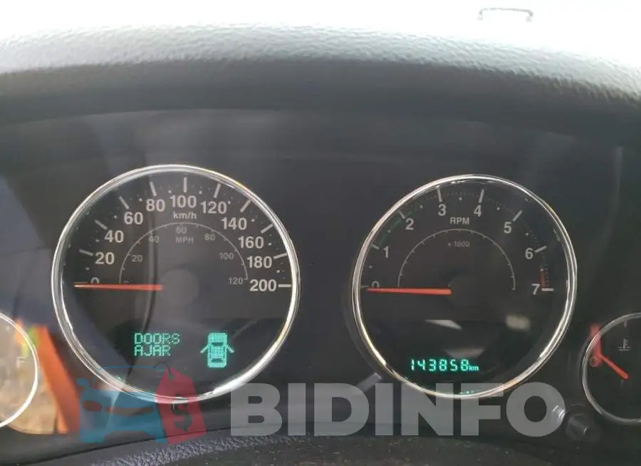 1C4BJWEG5GL284037 Photo# 8