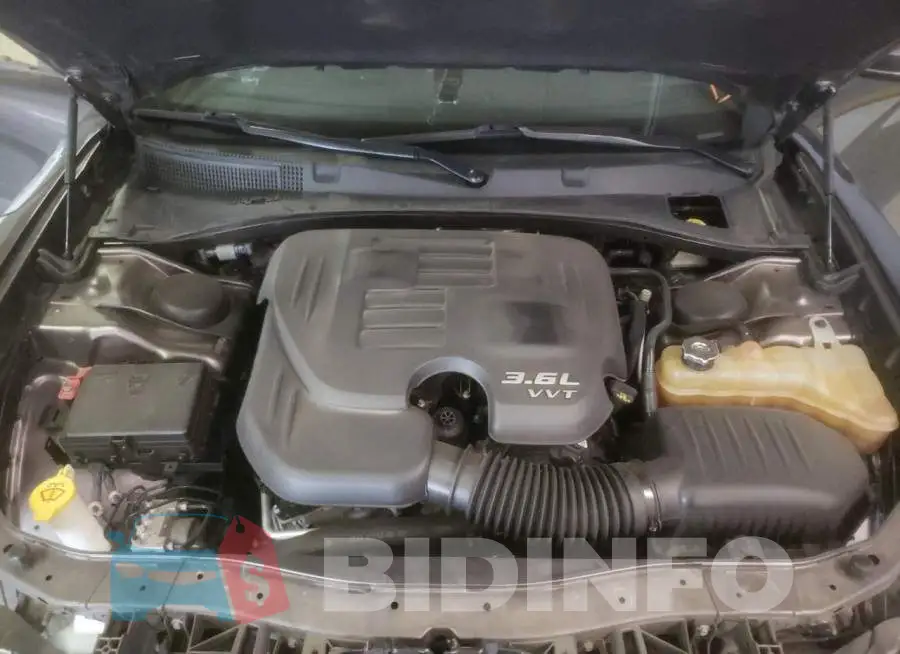 2C3CDXBGXGH173913 Photo# 7
