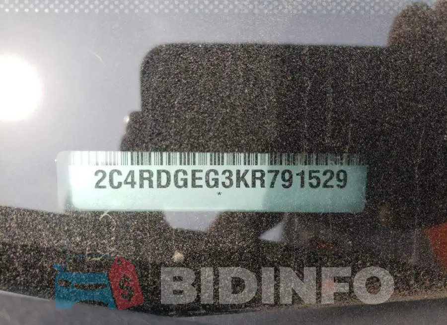 2C4RDGEG3KR791529 Photo# 10