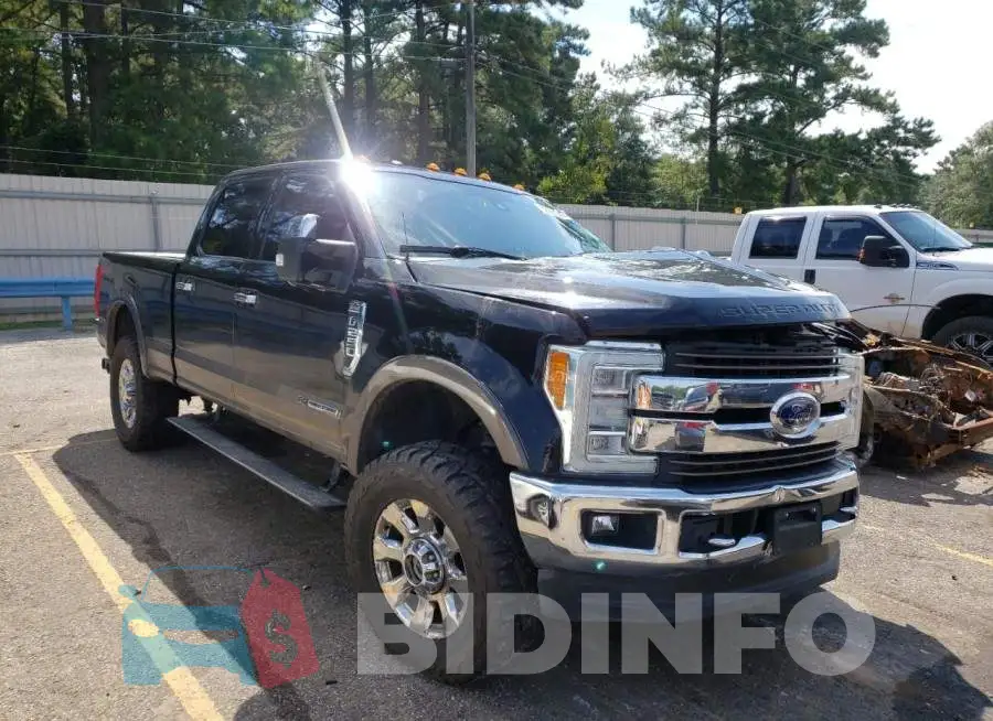 1FT7W2BT5HEC38683 Photo# 1