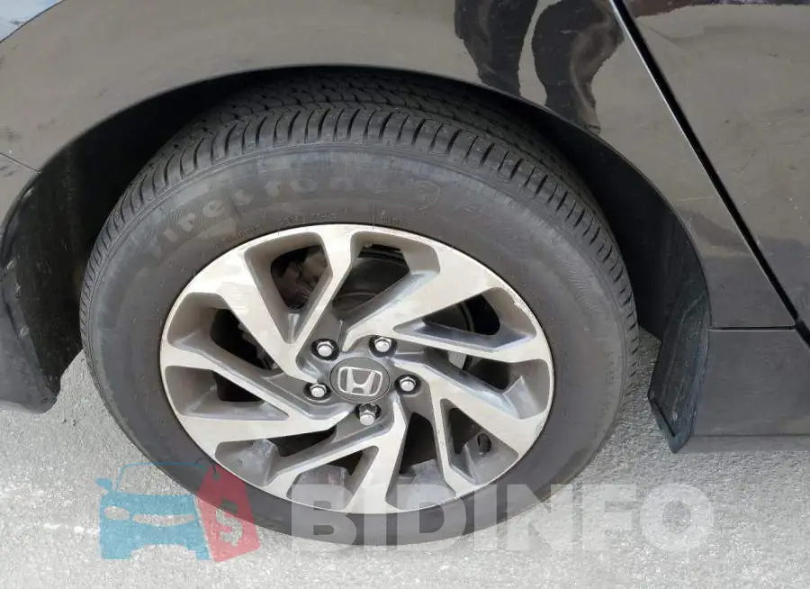19XFC2F78GE208209 Photo# 9