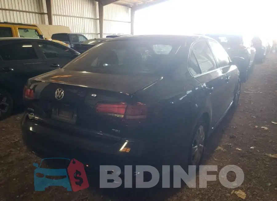 3VW2B7AJ8HM414877 Photo# 4