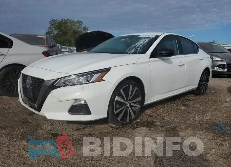 1N4BL4CV1KC171250 Photo# 2