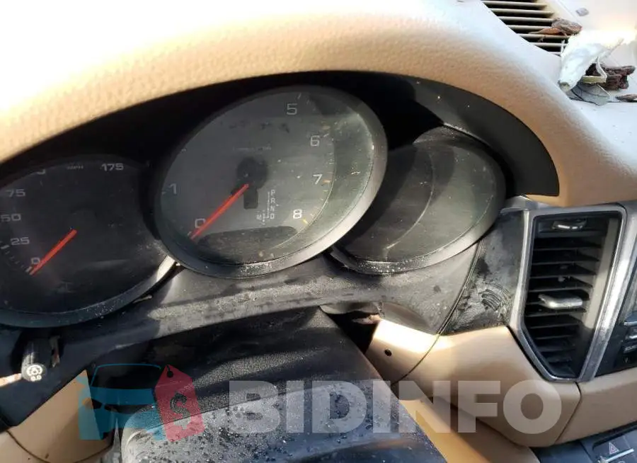 WP1AB2A51GLB52638 Photo# 8