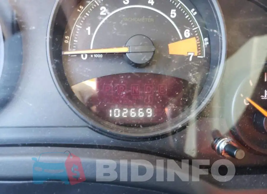 1C4NJCBA5GD666574 Photo# 8