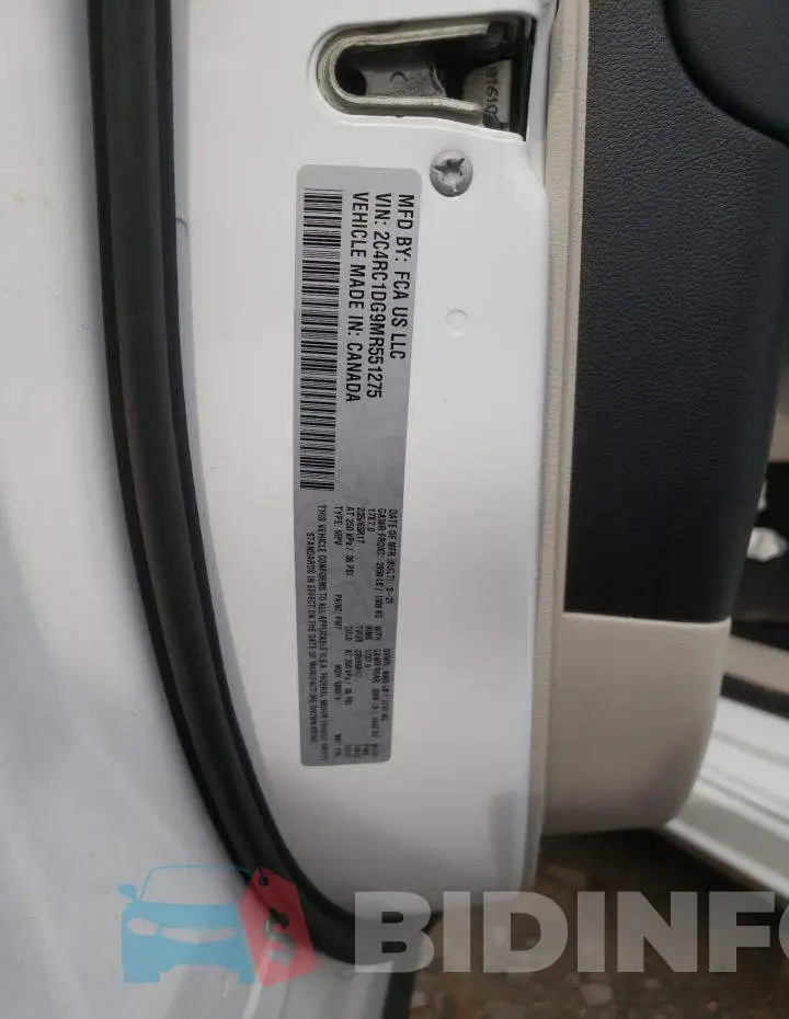 2C4RC1DG9MR551275 Photo# 10