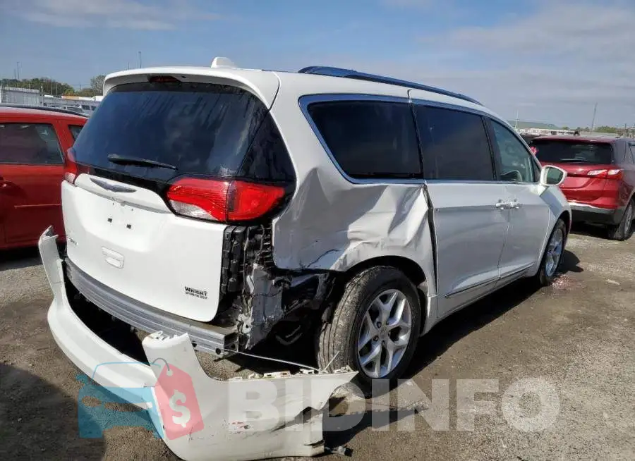 2C4RC1EG9JR107954 Photo# 4
