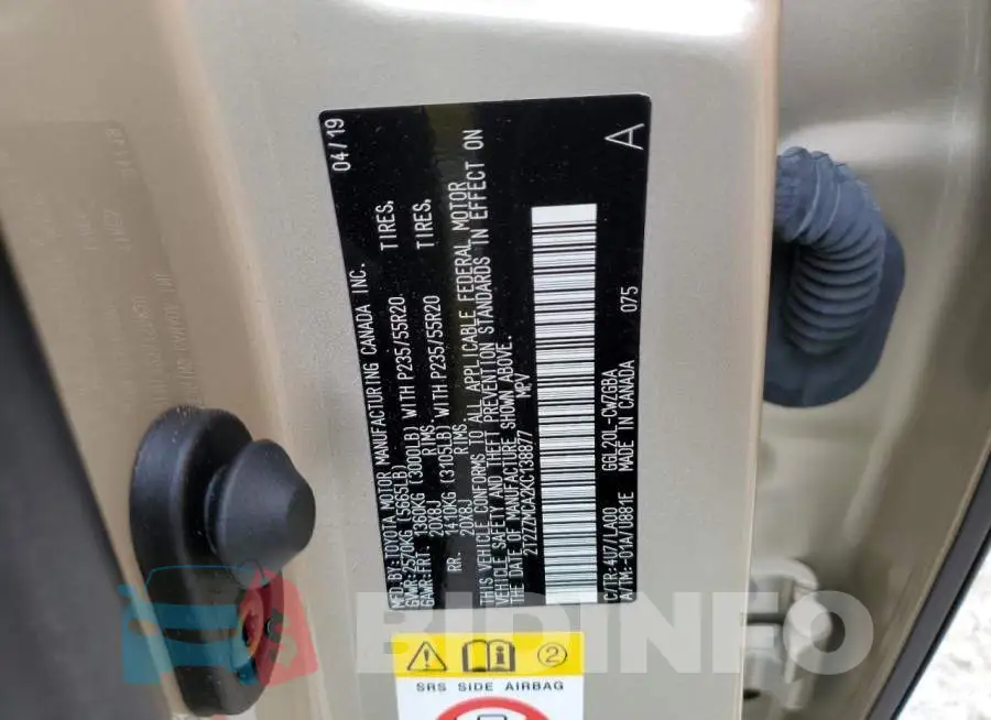 2T2ZZMCA2KC138877 Photo# 10